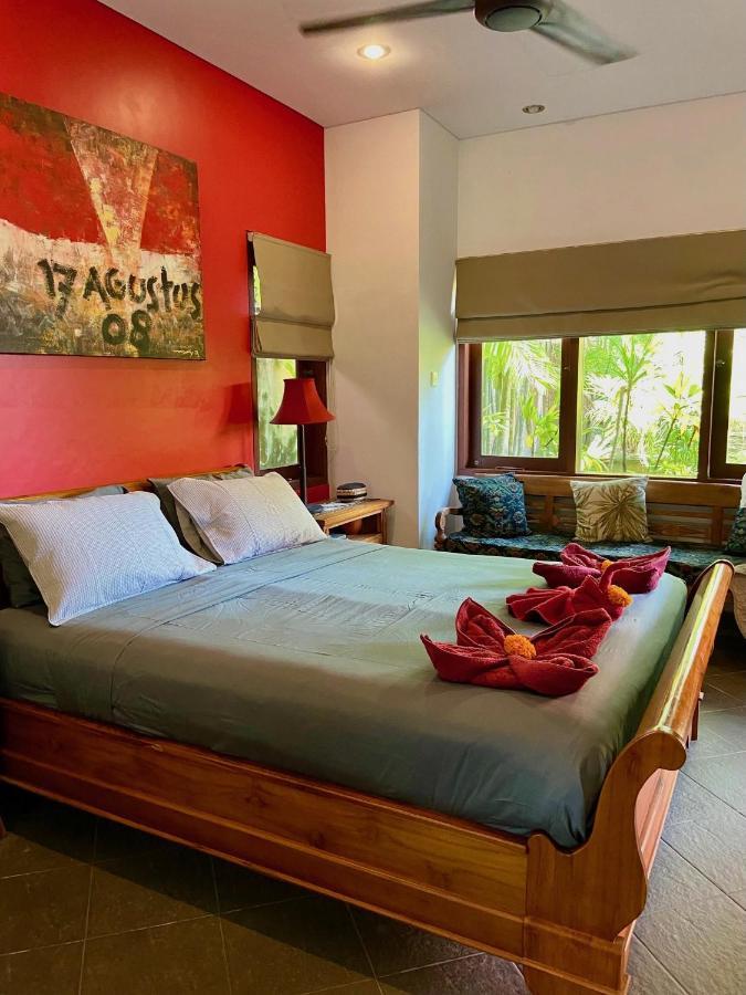 Spacious 4-bedroom Garden * Sanur (Bali)